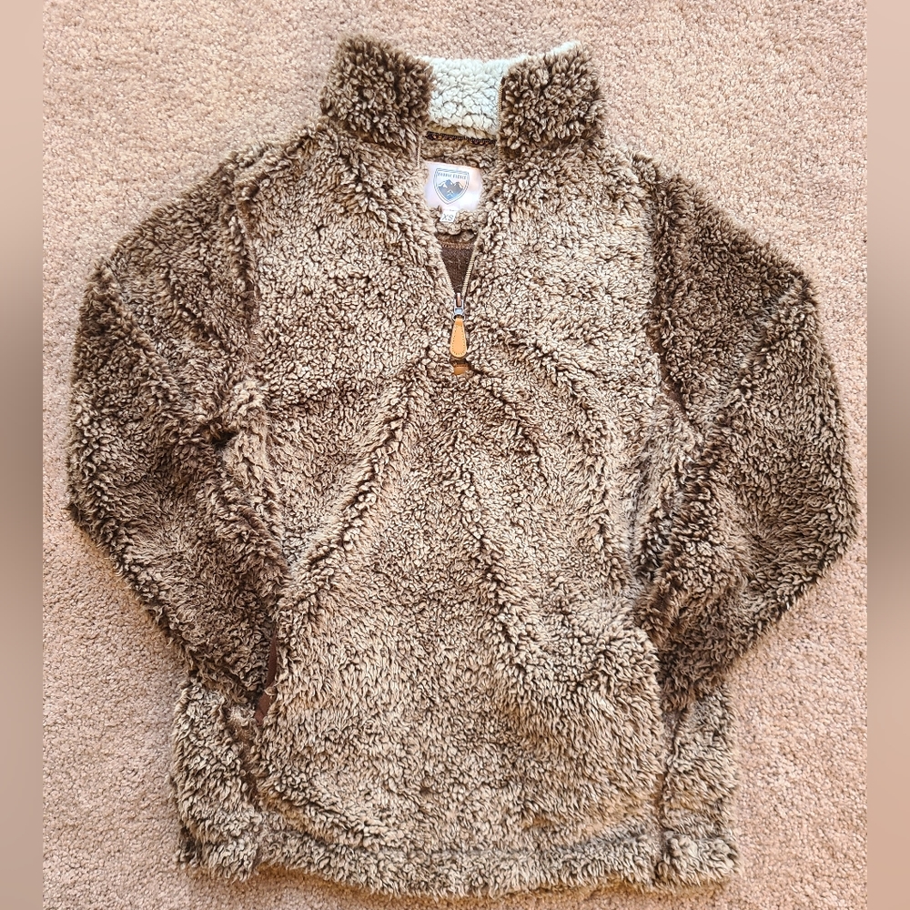 The Victoria Sherpa Nordic Fleece Pullover XS Brown with Pockets